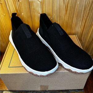 L.L.Bean Day Venture Slip-On Women’s sneakers